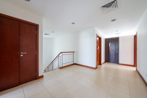 Vila u Arabian Ranches, Dubai, UAE 5 spavaćih soba, 860.56 m2 Br. 750565 - fotografija 11