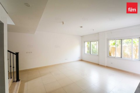 Shtëpi në qytet në Dubai, Emiratet e Bashkuara Arabe 3 dhoma gjumi, 186.3 m2. № 635869 - Foto 2