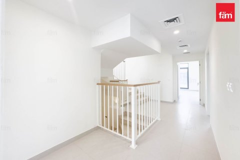 Vilë në Dubai, Emiratet e Bashkuara Arabe 4 dhoma gjumi, 253 m2. № 635867 - Foto 12