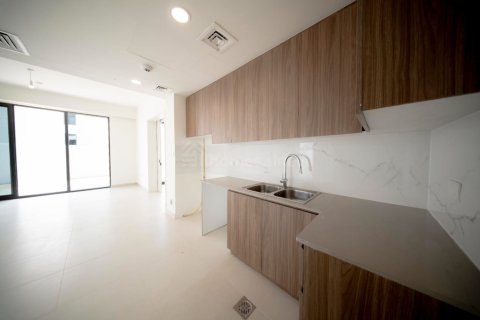 Rumah bandar di Town Square, Dubai, UAE 4 bilik tidur, 407 meter persegi № 701163 - foto 1