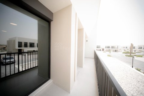Rumah bandar di Town Square, Dubai, UAE 4 bilik tidur, 407 meter persegi № 701163 - foto 4