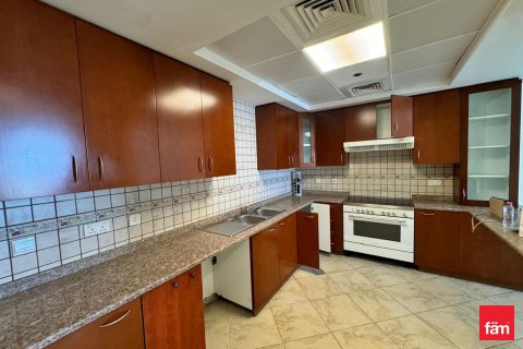 Apartamento en alquiler en Motor City, Dubai, EAU 2 dormitorios, 185.8 m2 № 702515 - foto 8