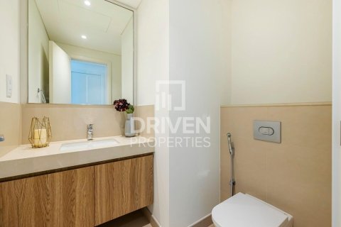 Lakás itt: Downtown Dubai (Downtown Burj Dubai), Dubai, EAE, 2 hálószoba, 111 m², azonosító: 655042 - fénykép 8