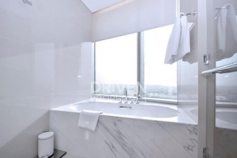 Apartament de închiriat în Downtown Dubai (Downtown Burj Dubai), Dubai, EAU 3 dormitoare, 172 mp.  №655043 - poză 6