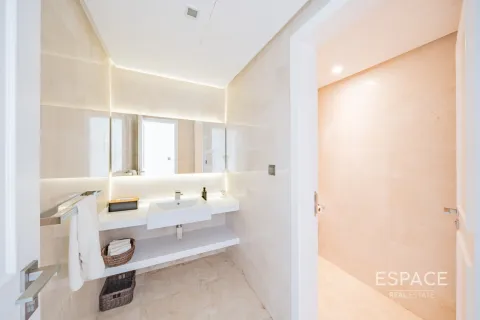 Apartment til salg i Dubai Marina, Dubai, UAE 4 soveværelser, 377 kvm № 649643 - foto 17