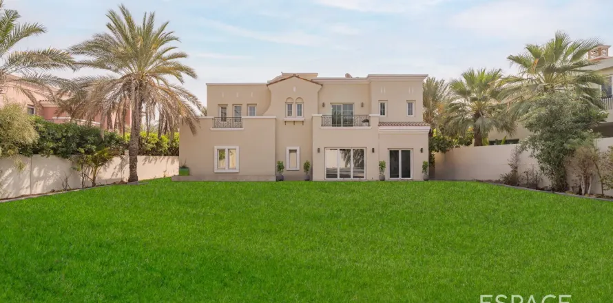 Arabian Ranches, Dubai, UAE의 빌라 침실 6개, 480제곱미터 번호 649645