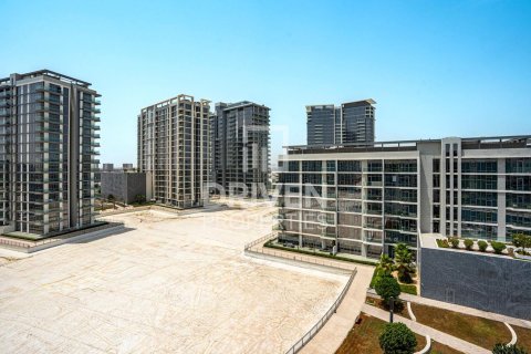 Apartamento para arrendamento em Mohammed Bin Rashid City, Dubai, EAU 1 quarto, 70 m2 № 655105 - foto 1