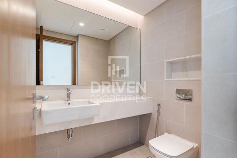 Lägenhet uthyres i Al Wasl, Dubai, UAE 2 sovrum, 137 kvm Nr. 655107 - fotografi 24