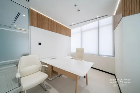 Bureau à vendre à  Jumeirah Lake Towers, Dubai, EAU 157 m2 № 661142 - photo 8