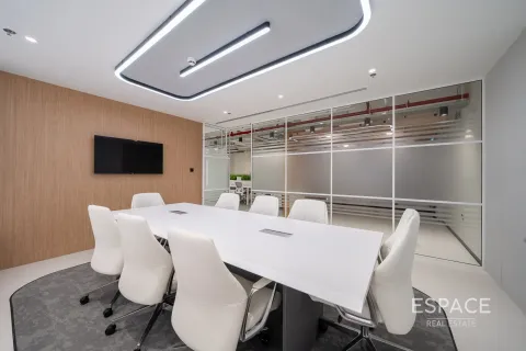 Bureau à vendre à  Jumeirah Lake Towers, Dubai, EAU 157 m2 № 661142 - photo 9