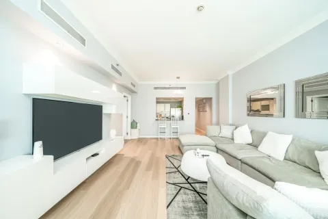 Apartman u Palm Jumeirah, Dubai, UAE 2 spavaćih soba, 180 m2 Br. 661143 - fotografija 1