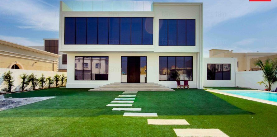 Villa em Al Barsha, Dubai, EAU 5 quartos, 891.9 m2 № 682289