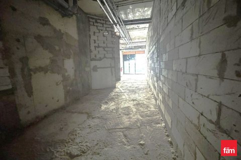 Dyqan në Meydan, Dubai, Emiratet e Bashkuara Arabe 69.6 m2. № 682288 - Foto 5