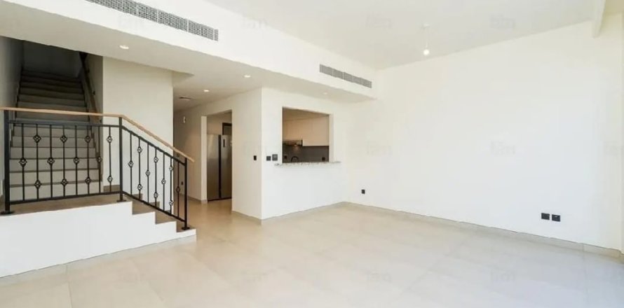 טאונהאוס ב Dubai, איחוד האמירויות 4 חדרי שינה, 144 מ"ר מספר 764039