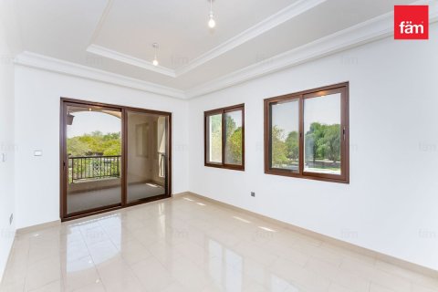 Villa til leje i Dubai, UAE 4 soveværelser, 578.7 kvm № 764041 - foto 18