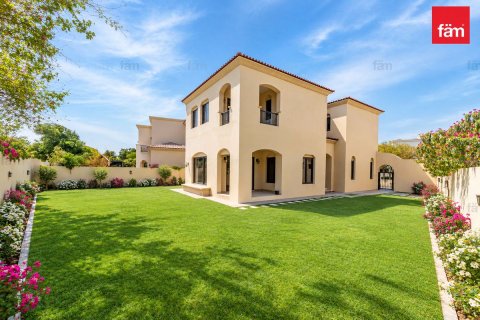 Villa à Dubai, EAU: 4 chambres, 578.7 m2 № 764041