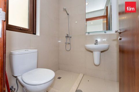 Villa til leje i Dubai, UAE 4 soveværelser, 578.7 kvm № 764041 - foto 11