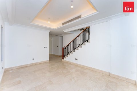 Villa til leje i Dubai, UAE 4 soveværelser, 578.7 kvm № 764041 - foto 3