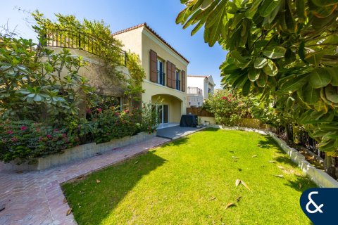 Townhouse di Motor City, Dubai, UEA 4 kamar tidur, 454 m2 nomor 671409 - foto 17