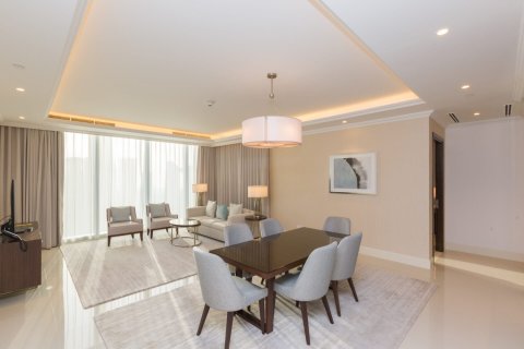 Huoneisto Downtown Dubai (Downtown Burj Dubai), Arabiemiraatit 3 makuuhuonetta, 203 m2 № 711254 - kuva 5