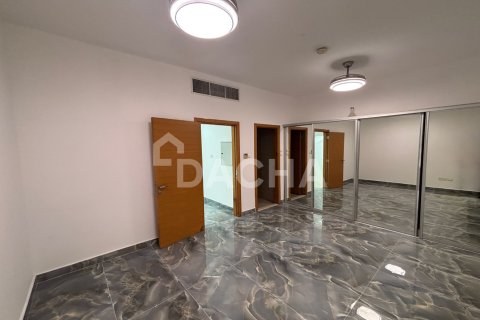 Villa à vendre à Jumeirah Village Circle, Dubai, EAU 4 chambres, 130 m2 № 740565 - photo 3