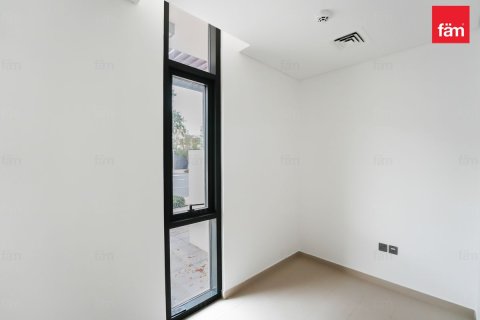 Radový dom v Dubai, SAE 4 spálne, 249.2 m2 č. 696883 - Fotografia 10