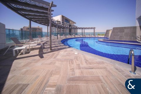 Appartement te koop in Business Bay, Dubai, VAE 1 slaapkamer, 79 vr.m., nr 697911 - foto 12