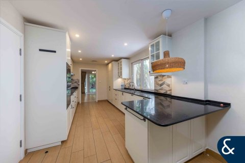 Motor City, Dubai, BAE’de satılık sıra ev 4 yatak odası, 454 m&sup2; No 697915 - fotoğraf 3