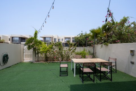 Rijtjeshuis te koop in Dubai Hills Estate, Dubai, VAE 3 slaapkamers, 206.99 vr.m., nr 748992 - foto 2