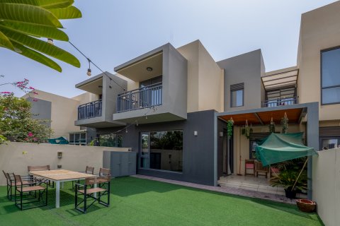 Townhouse i Dubai Hills Estate, Dubai, UAE 3 soveværelser, 206.99 kvm № 748992