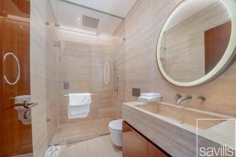 Apartment in Jumeirah, Dubai, UAE 4 bedrooms, 516 sq.m. № 635281 - photo 23