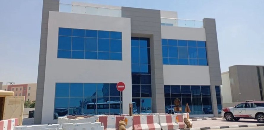 Oficiu în Dubai, EAU 2860.3 mp.  №635873