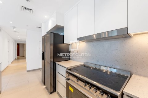 Lakás itt: Umm Suqeim, Dubai, EAE, 3 hálószoba, 194 m², azonosító: 663518 - fénykép 8