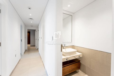 Lakás itt: Umm Suqeim, Dubai, EAE, 3 hálószoba, 194 m², azonosító: 663518 - fénykép 16