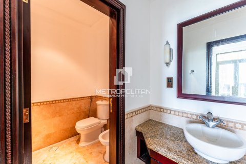 فيلا للإيجار في نخلة جميرا، دبي، الإمارات العربية المتحدة 5 غرفة نوم ، 697 متر مربع ، رقم 663513 - صورة 16