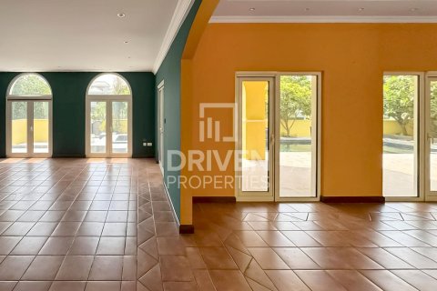 The Villa, Dubai, संयुक्त अरब अमीरात में विला, 6 बेडरूम, 945 वर्ग मीटर, संख्या 653063 - फ़ोटो 2