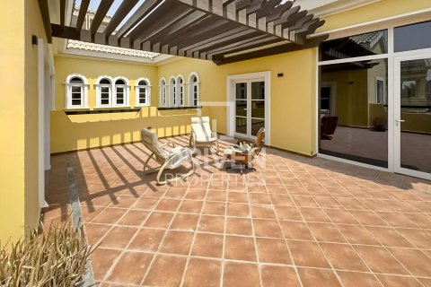 The Villa, Dubai, संयुक्त अरब अमीरात में विला, 6 बेडरूम, 945 वर्ग मीटर, संख्या 653063 - फ़ोटो 15