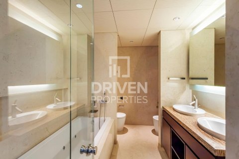 Διαμέρισμα σε Downtown Dubai (Downtown Burj Dubai), ΗΑΕ 2 υπνοδωμάτια, 159 τ.μ. Αρ. 653060 - φωτογραφία 13