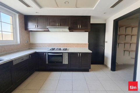Üürile anda villa asukohaga Jumeirah Park, Dubai, AÜE: 3 magamistoaga, 522.9 m² Nr 714000 - pilt 12