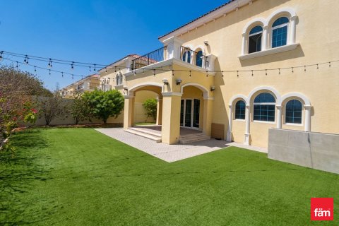 Üürile anda villa asukohaga Jumeirah Park, Dubai, AÜE: 3 magamistoaga, 522.9 m² Nr 714000 - pilt 2
