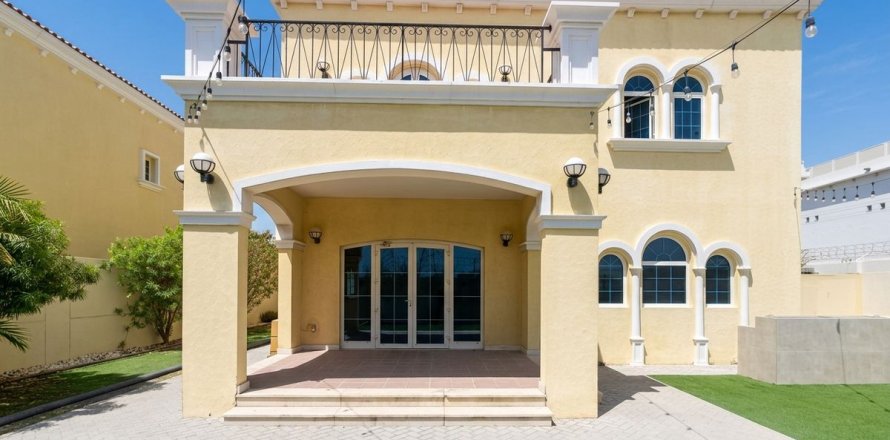 Villa asukohaga Jumeirah Park, Dubai, AÜE: 3 magamistoaga, 522.9 m² Nr 714000