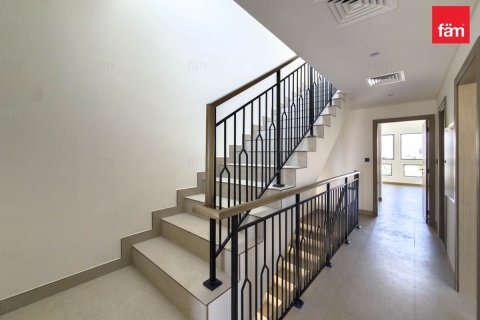 Villetta a schiera in vendita a Dubai, EAU 5 camere da letto, 219.6 mq. № 713998 - foto 3