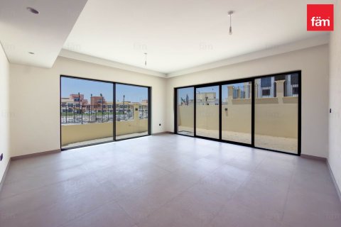 Villetta a schiera in vendita a Dubai, EAU 5 camere da letto, 219.6 mq. № 713998 - foto 7