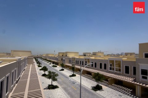 Villetta a schiera in vendita a Dubai, EAU 5 camere da letto, 219.6 mq. № 713998 - foto 8