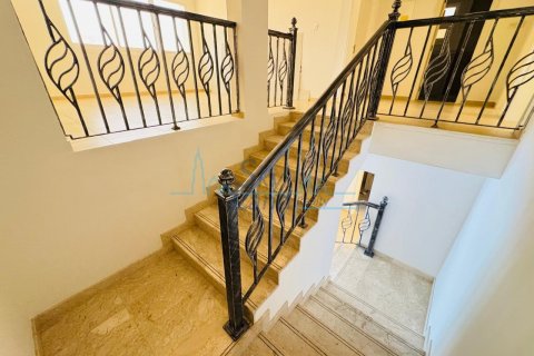 Villa in affitto a Umm Suqeim, Dubai, EAU 4 camere da letto, 371.6 mq. № 634986 - foto 10