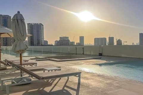 Apartemen di Jumeirah Village Circle, Dubai, UEA 2 kamar tidur, 103 m2 nomor 701796 - foto 19