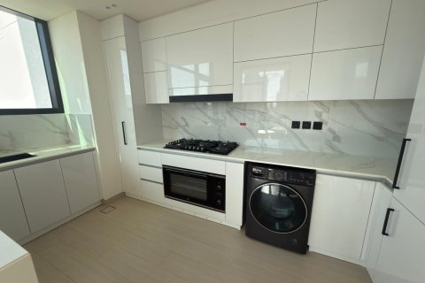 Apartment in Jumeirah Village Circle, Dubai, UAE 2 bedrooms, 103 sq.m. № 701796 - photo 8