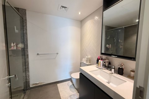 Apartment in Jumeirah Village Circle, Dubai, UAE 2 bedrooms, 114 sq.m. № 701792 - photo 16