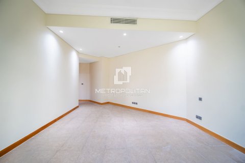 Huoneisto Palm Jumeirah, Dubai, Arabiemiraatit 3 makuuhuonetta, 204 m2 № 664764 - kuva 8