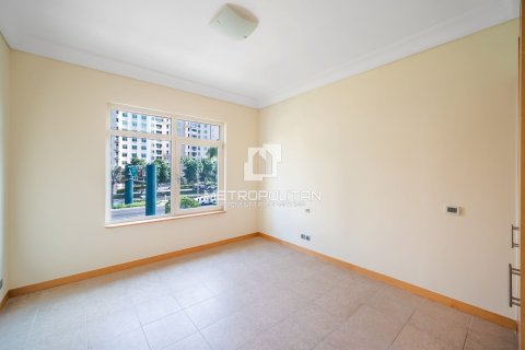 Huoneisto Palm Jumeirah, Dubai, Arabiemiraatit 3 makuuhuonetta, 204 m2 № 664764 - kuva 13